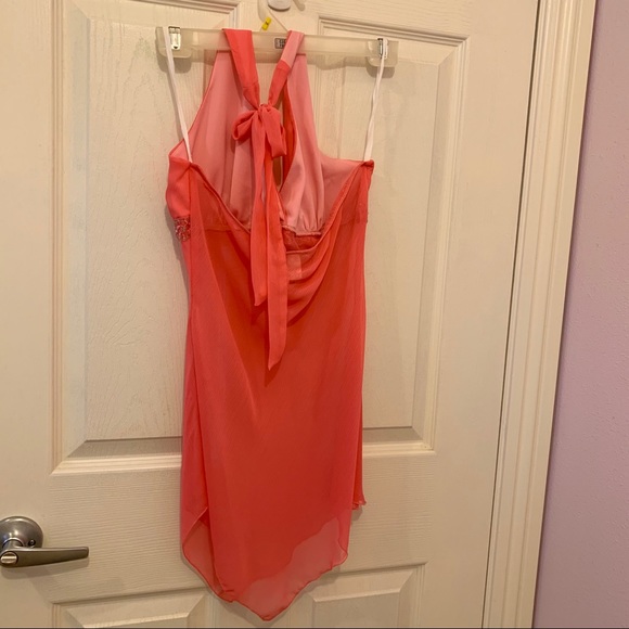 Halter Top - Picture 3 of 3